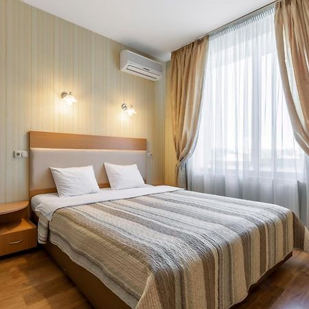 Гостиница Siesta Киев Sofiivska Borshchahivka Bagian luar foto