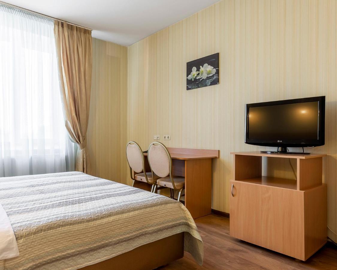 Гостиница Siesta Киев Sofiivska Borshchahivka Bagian luar foto