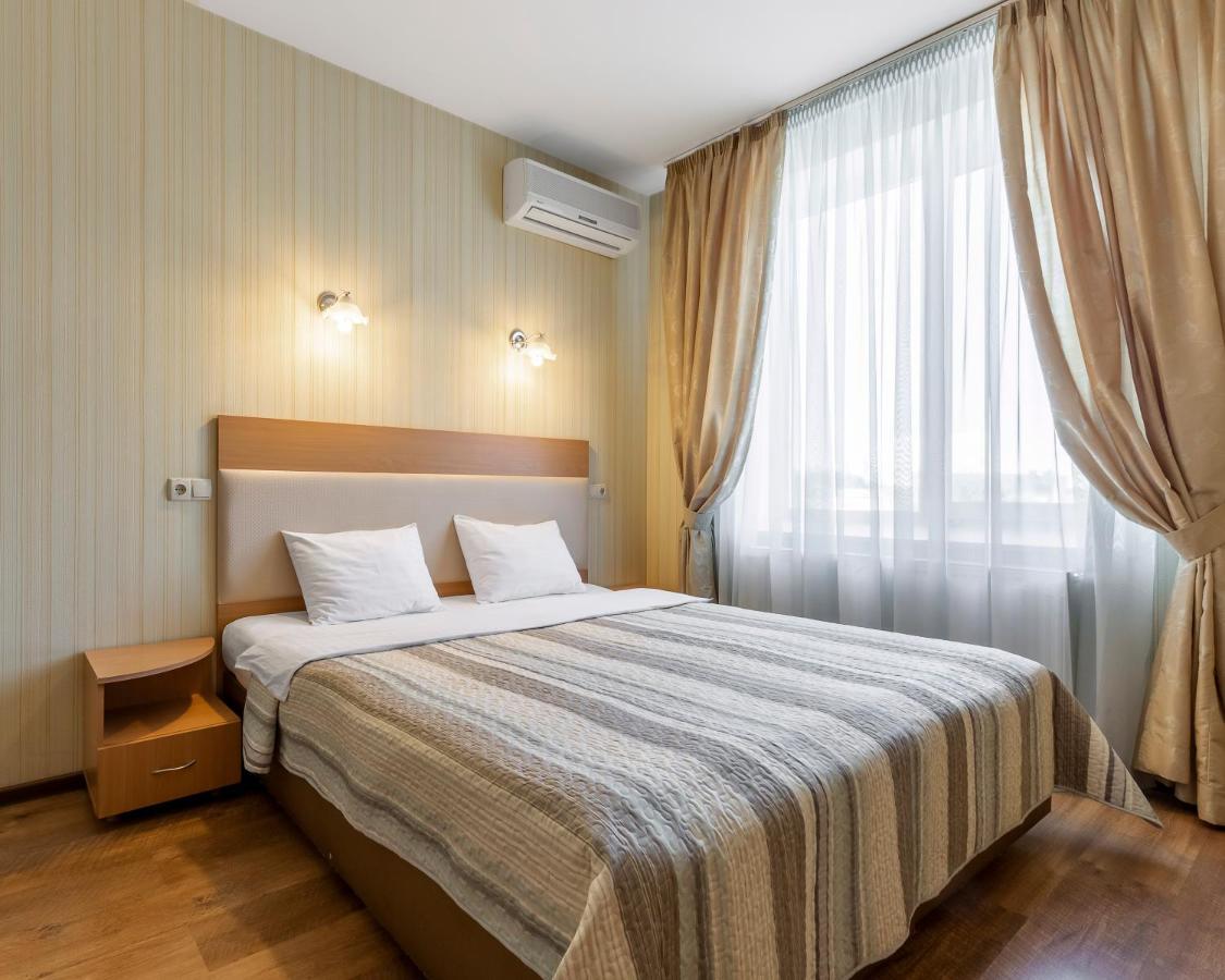 Гостиница Siesta Киев Sofiivska Borshchahivka Bagian luar foto